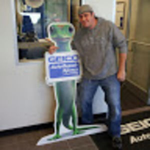 Meet your Posher, Thomas